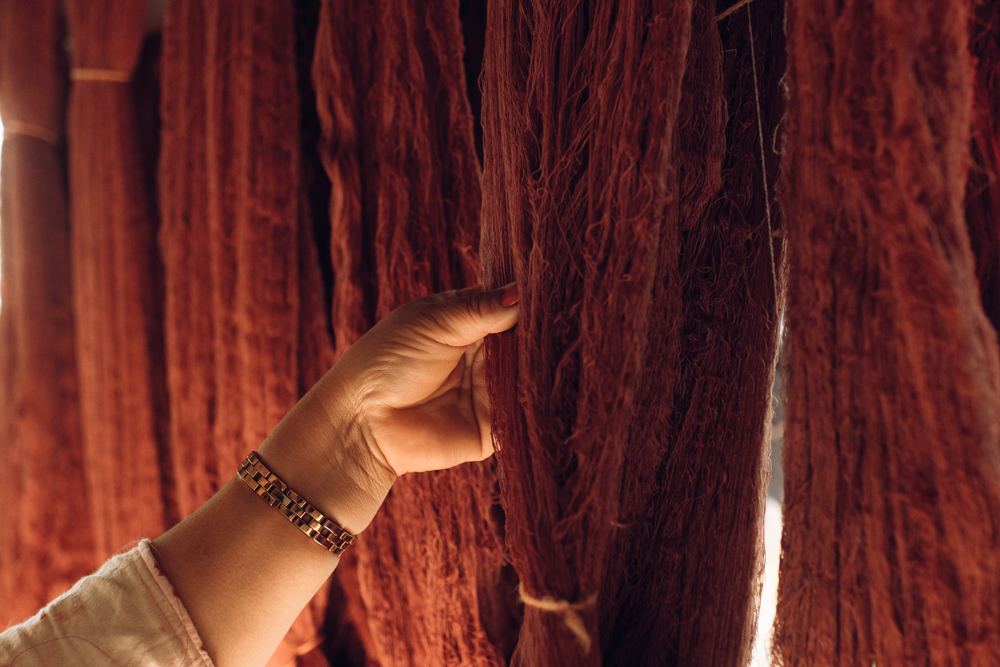 jijivisha nepal sustainable clothing local artisans
